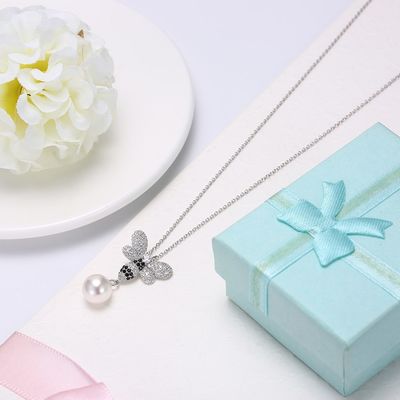 Ожерелья ювелирных изделий жемчуга 3.93g Кристл 0.27in бабочки ODM моды стерлинговые серебряные